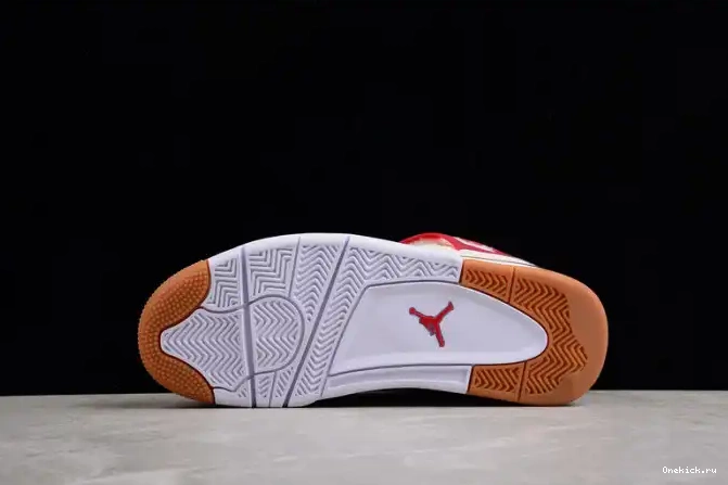One Kick the Wild Jordan Where Things Are Retro (GS) DH0572-264 4 0517